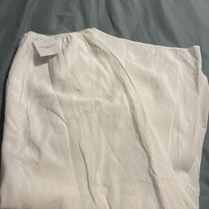 American Eagle Outfitters NWT  White Maxi skirt